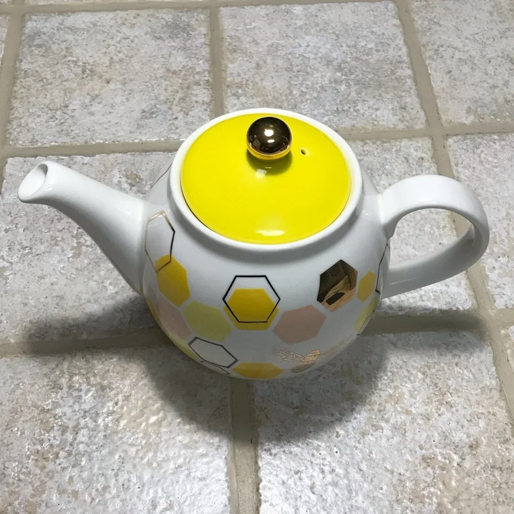 Paper Source Honeycomb porcelain teapot